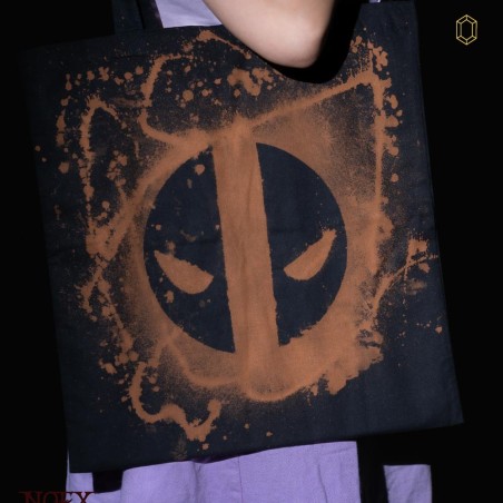 Tote bag 100% coton
Motif : Deadpool